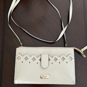 Kate Spade Wallet on a Chain White Leather with Lattice Detail
